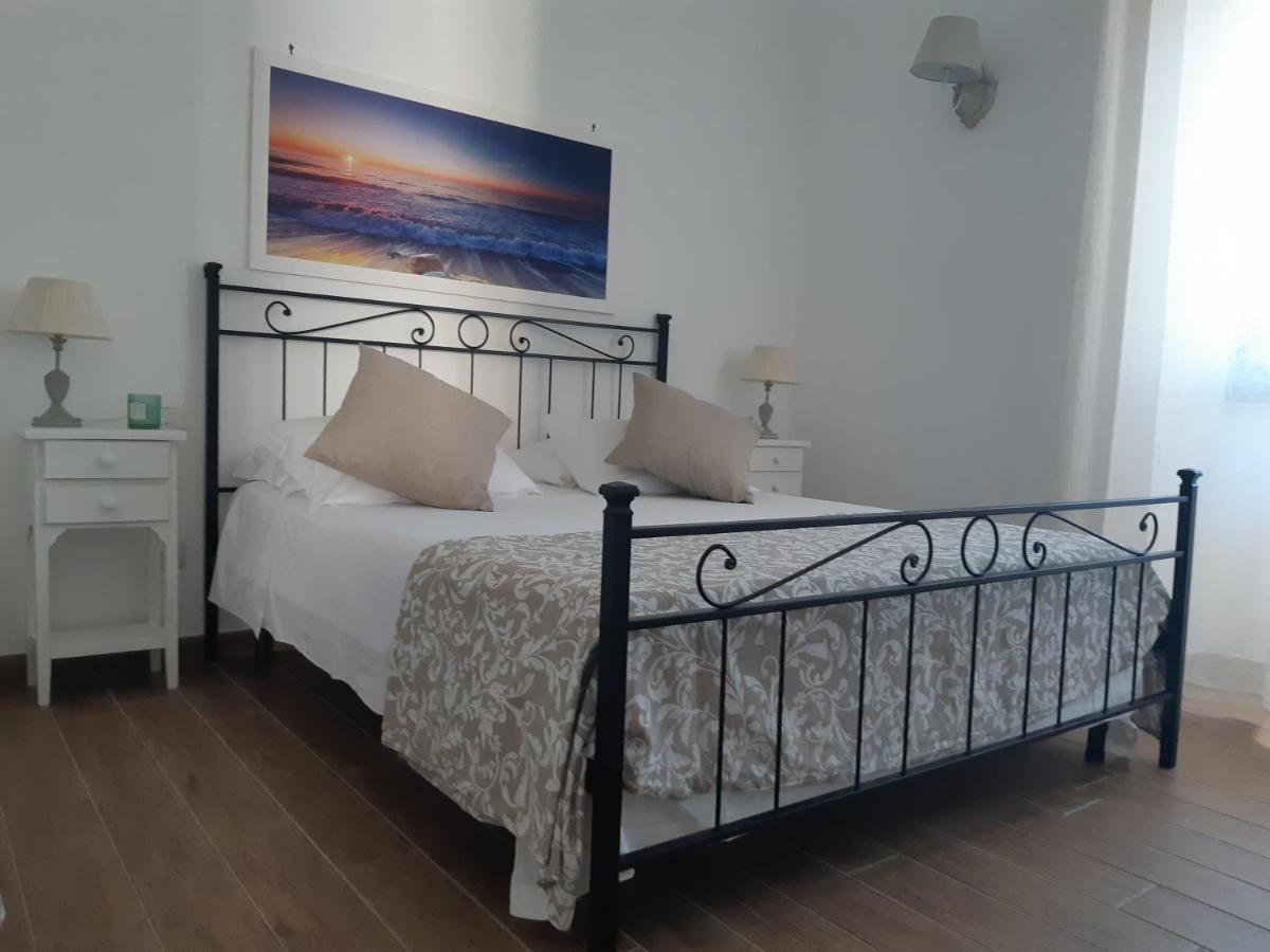 Guest House Al Mare チビタベッキア エクステリア 写真